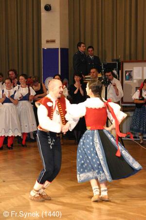 Národní krojový ples