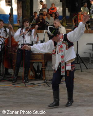 Folklorní sdružení Strážnicko-Veselsko-Horňácko