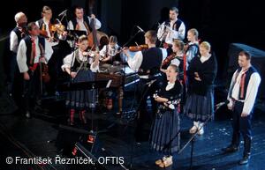 Souznění - MF adventních a vánočních zvyků, koled a řemesel