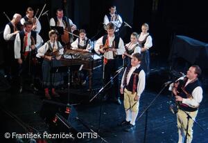 Souznění - MF adventních a vánočních zvyků, koled a řemesel