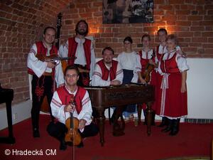 Hradecká cimbálová muzika