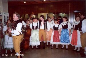 Trnávka, soubor lidových písní a tanců