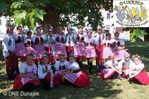 Dunajek, dětský národopisný soubor