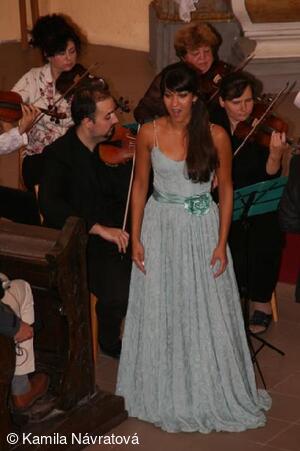 * Z DĚNÍ VE MĚSTĚ