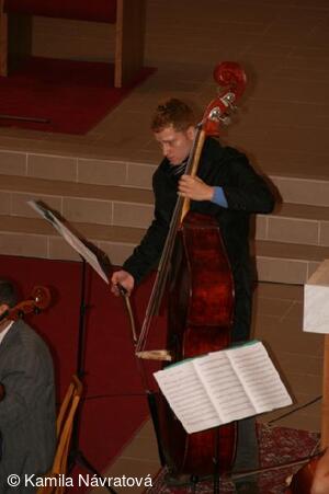 * Z DĚNÍ VE MĚSTĚ