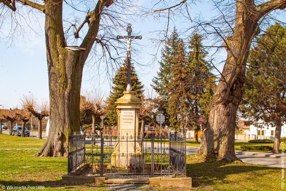 Kříž v Ostřešanech